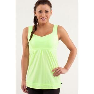 lululemon tank 8
